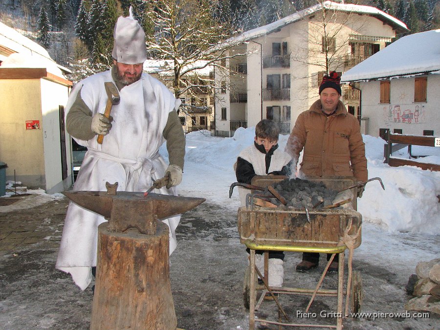 presepio 068.jpg - Lavoratori del ferro